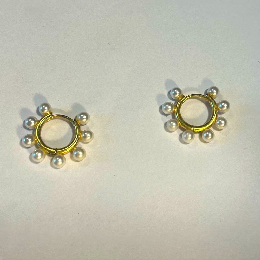 Rare J. Crew Pearl Charm Huggie Hoops